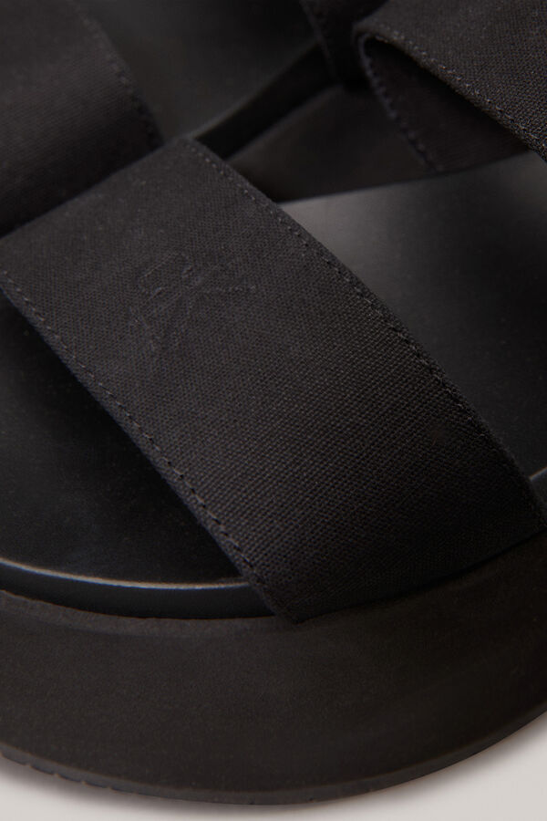 Calvin Klein Sandalias con plataforma negro