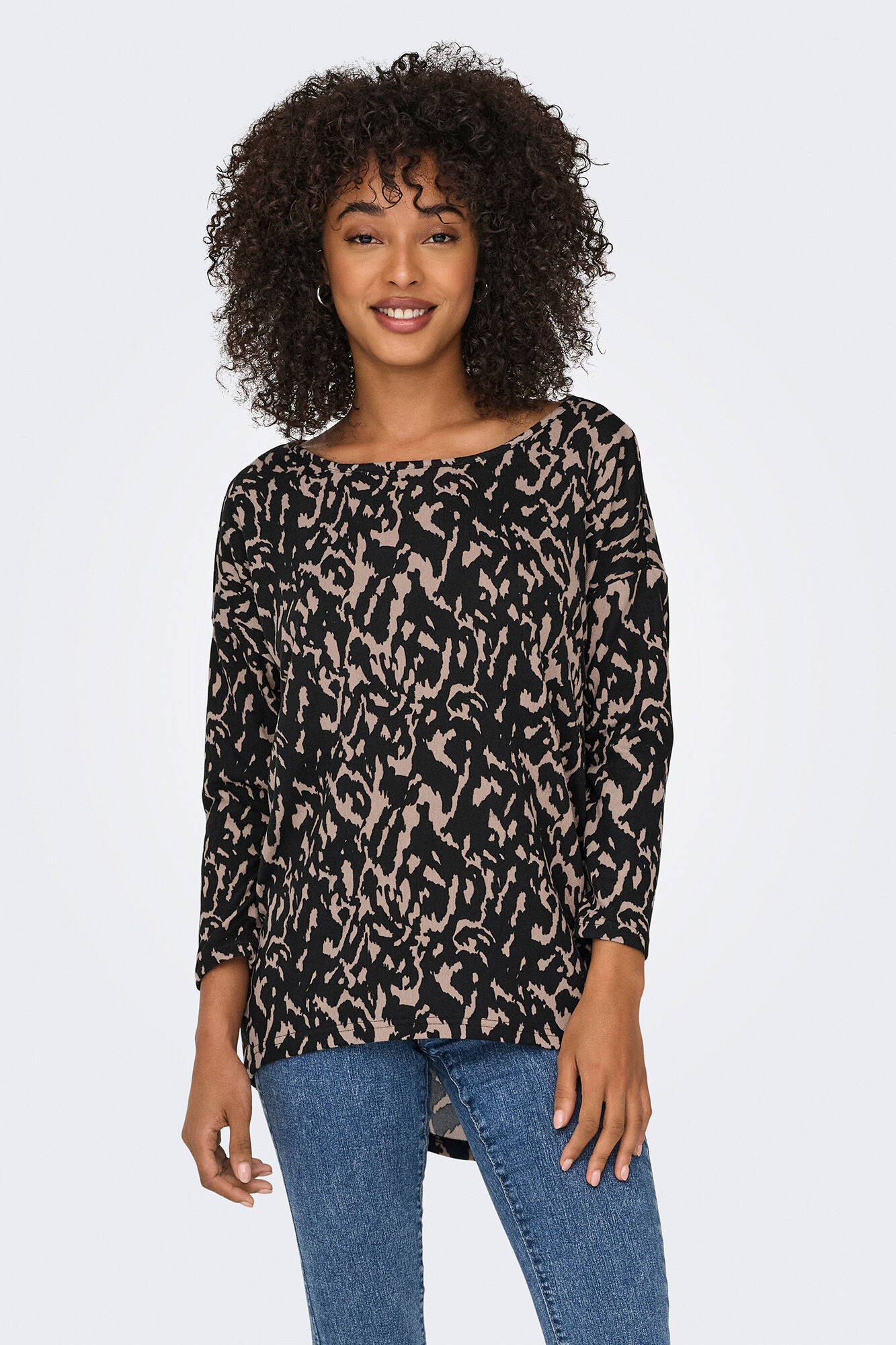 Only Camiseta fluida estampada de manga media