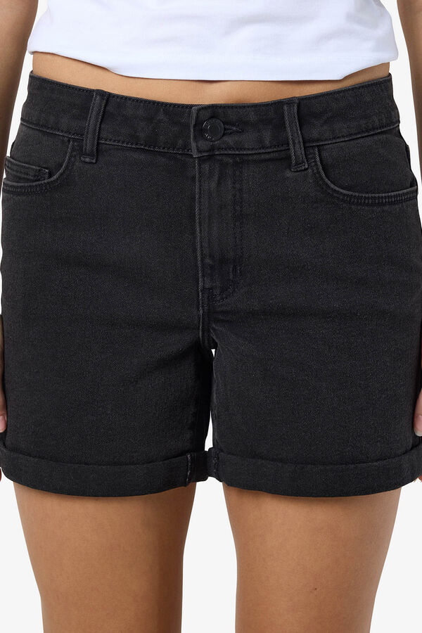Noisy May Pantal&oacute;n vaquero corto con 5 bolsillos y detalle dobladillo. negro