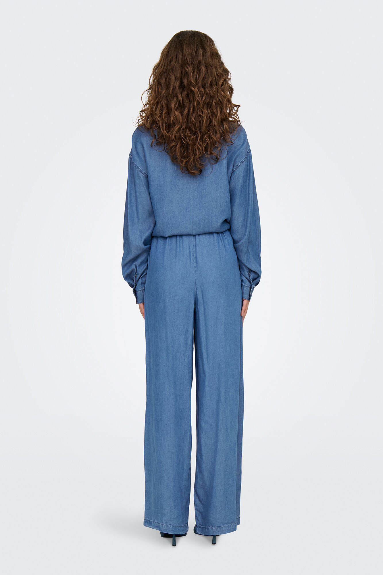 Only Pantal&oacute;n wideleg