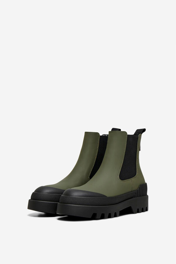 Only Botines chelsea de polipiel con suela track verde