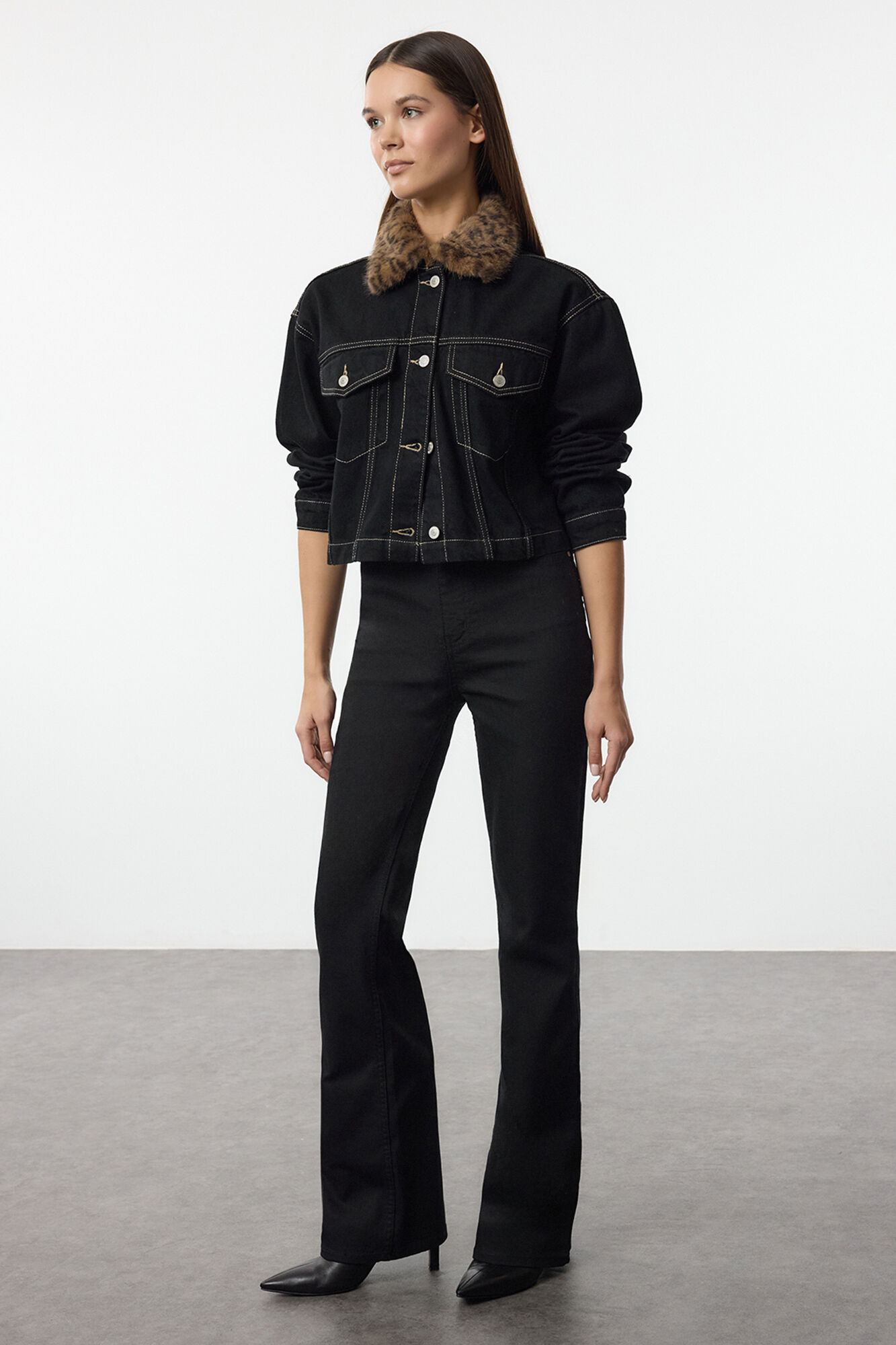 Trendyol Cal&ccedil;a cal&ccedil;a boca de sino 