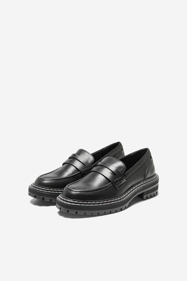 Only Mocassins com sola rasteira preto