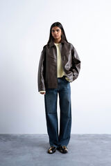 Topshop Blus&atilde;o curta com acabamento revestido (revestimento de poliuretano) cru