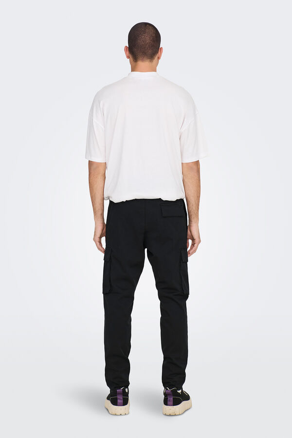 Only & Sons Pantal&oacute;n cargo de hombre. Tapered fit. negro