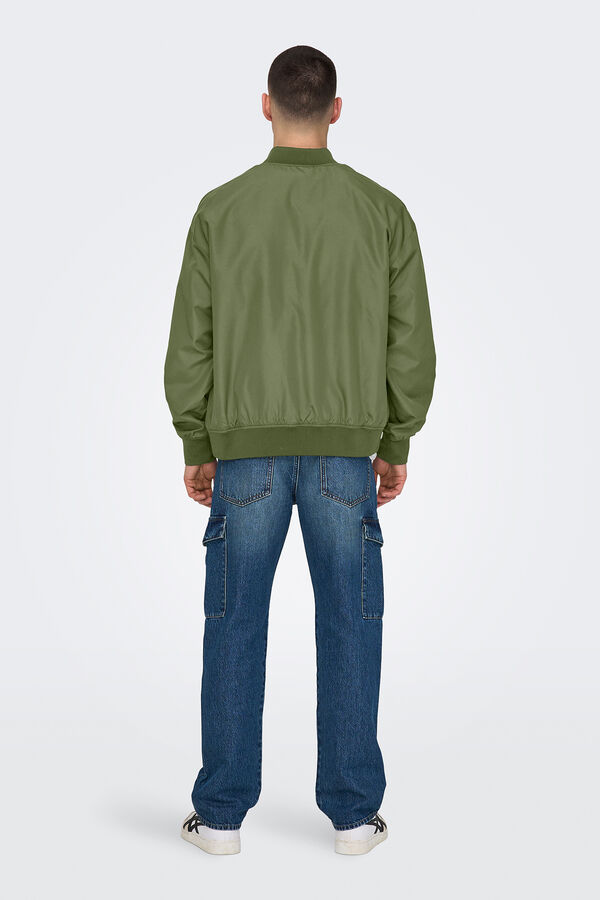 Only & Sons Herrenjacke im Bomberjacke. verde