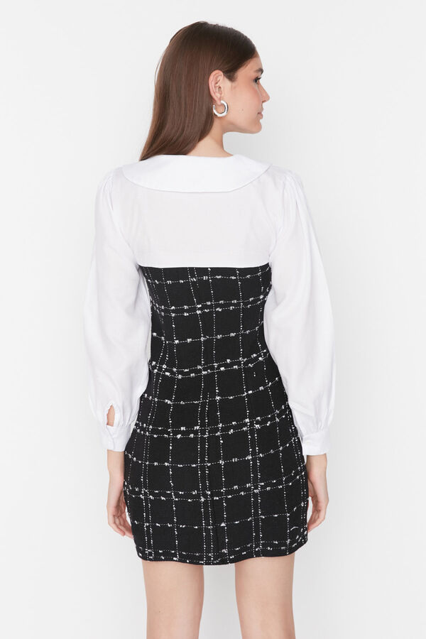 Trendyol Vestido mini cuello camisero negro