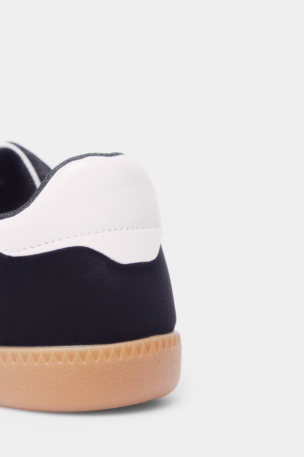 Springfield T&ecirc;nis com listras contrastantes preto