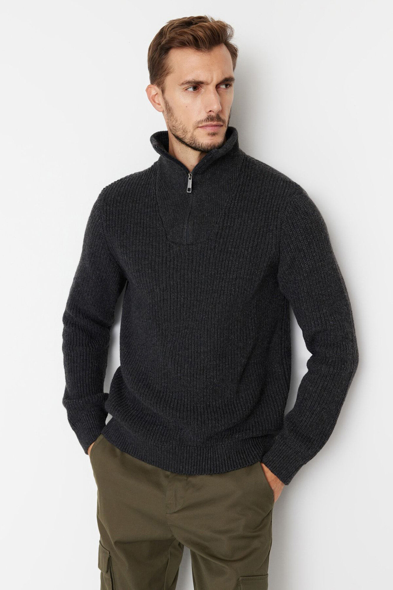 Trendyol Jersey estructura cuello camionero