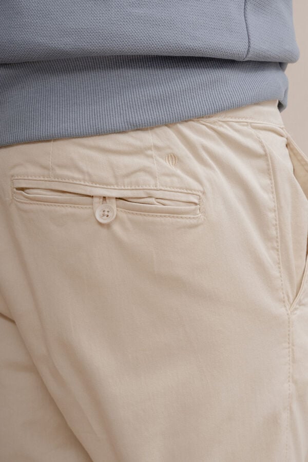 Celopman Jogger casual marfil