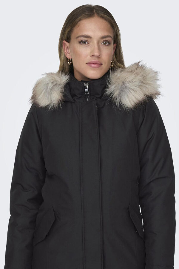 Only Parka com capuz e pele preto