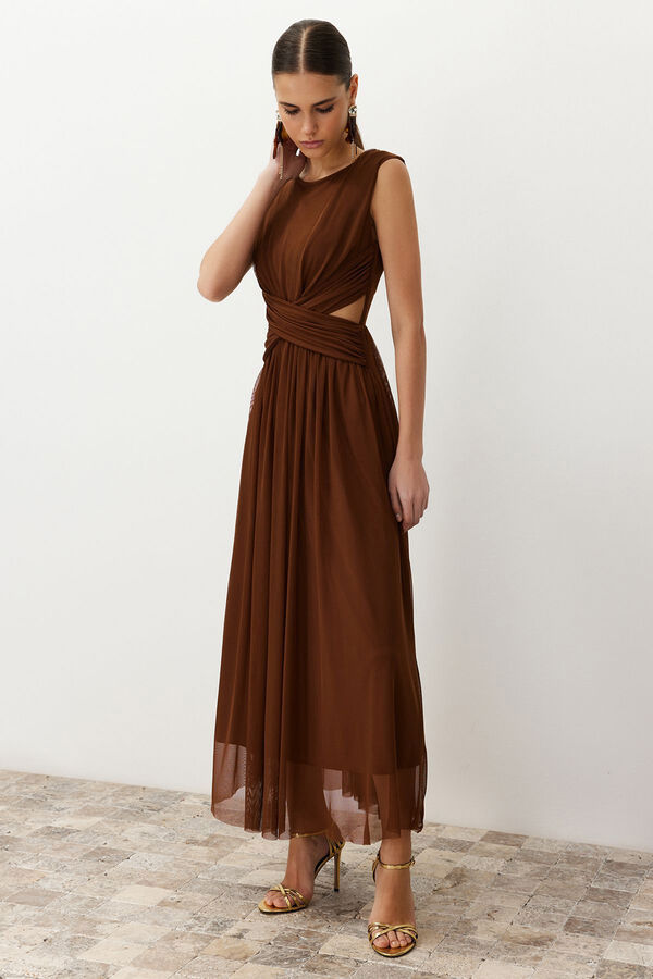 Trendyol Vestido de noche tostado