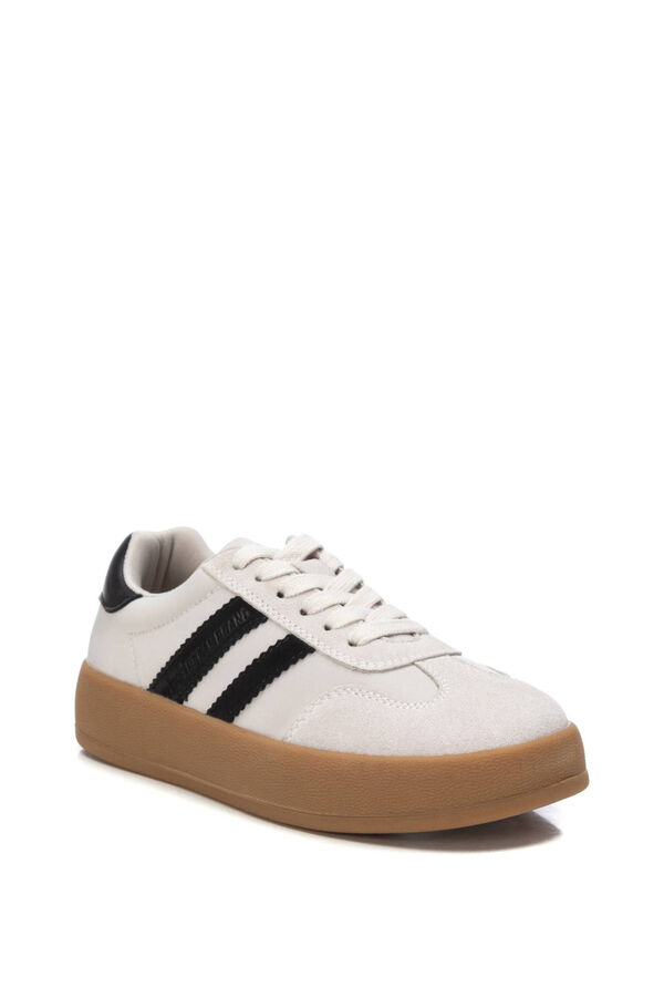 XTI Zapato Deportivo Ni&ntilde;o/A Textil Doble Piso Tipo Tenis marfil