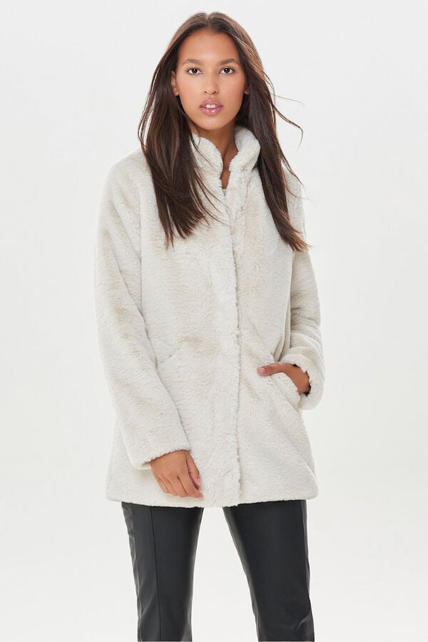 Only Abrigo de pelo sint&eacute;tico beige