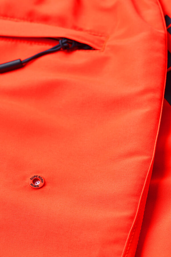 Superdry Fato de banho com gr&aacute;fico 43,2 cm Sport vermelho