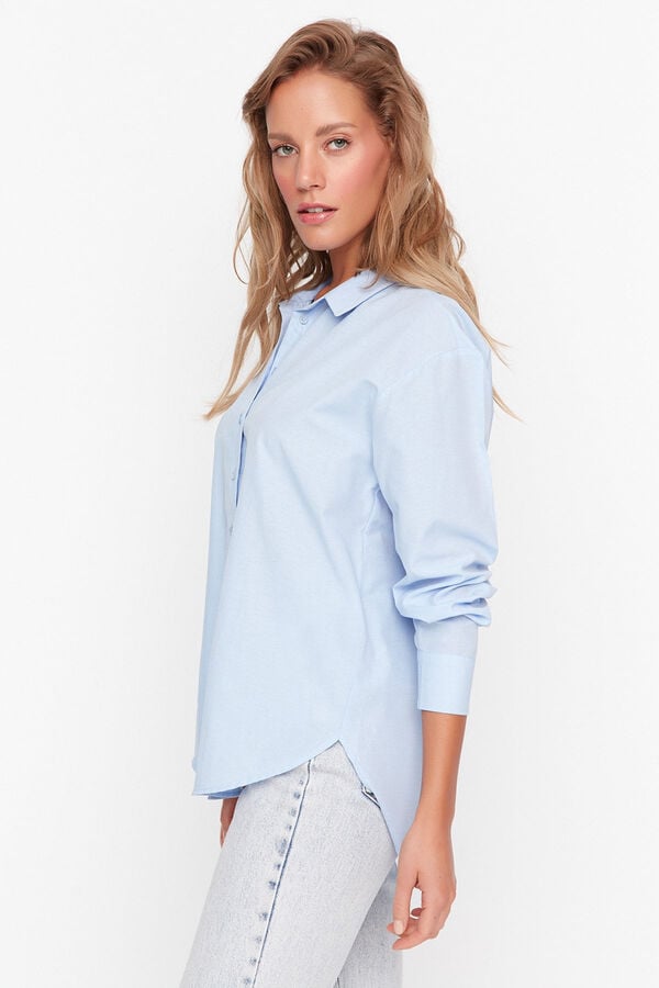Trendyol Blusa fluida azul