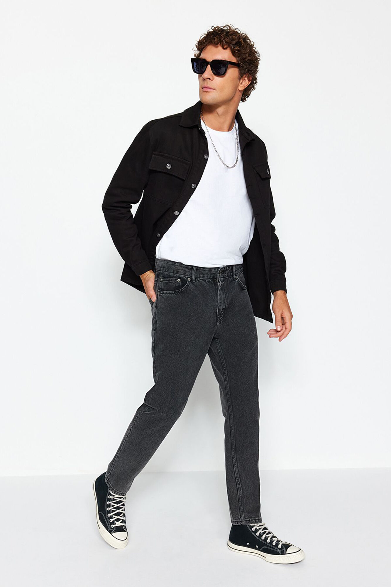 Trendyol Cal&ccedil;a jeans masculina comum