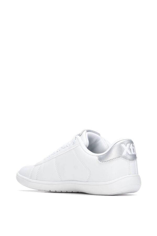 XTI T&eacute;nis largos branco