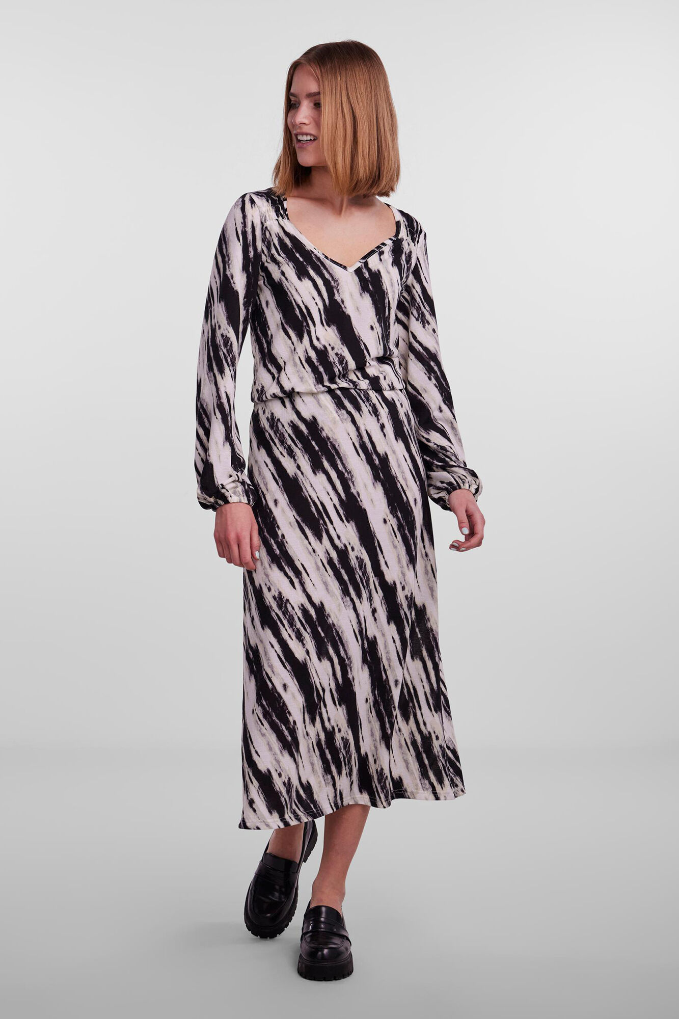 Pieces Falda midi estampada