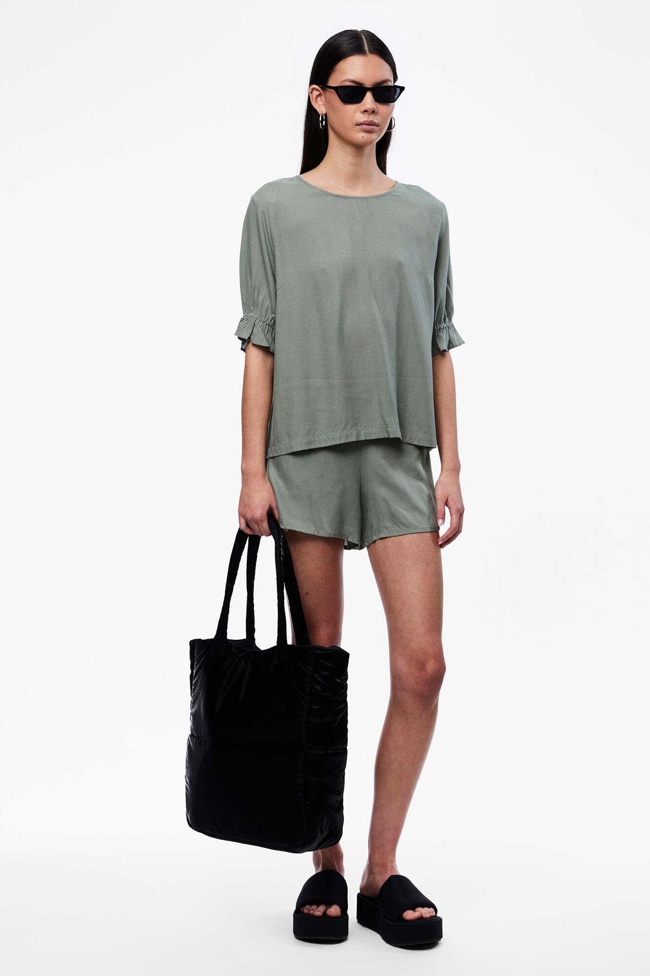 Pieces Cal&ccedil;as curtas