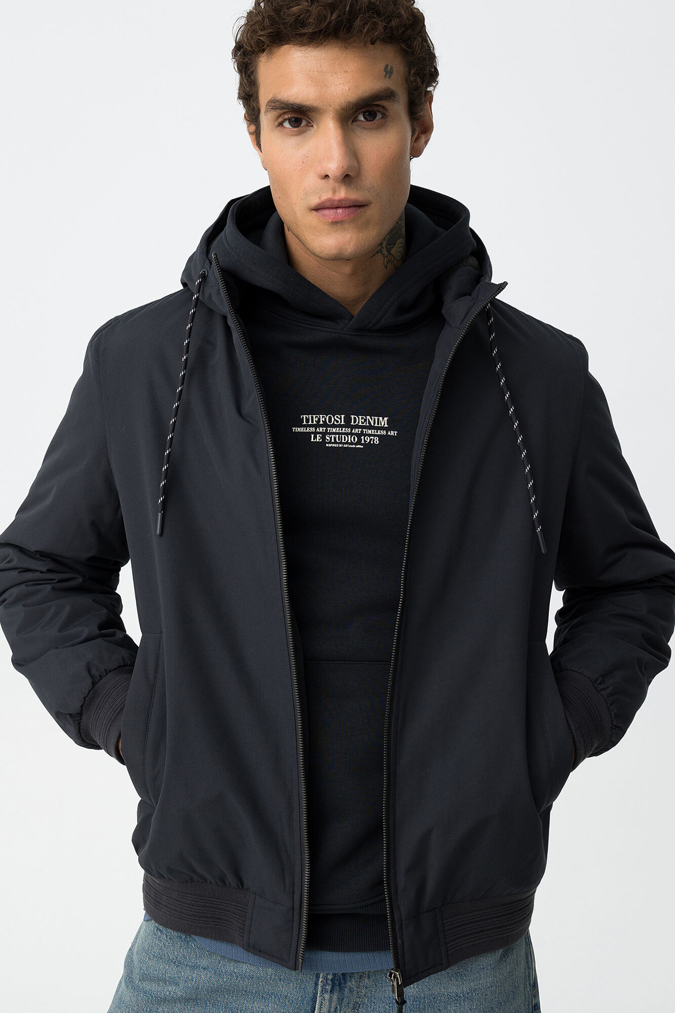 Tiffosi Abrigo Acolchado Resistente al Agua