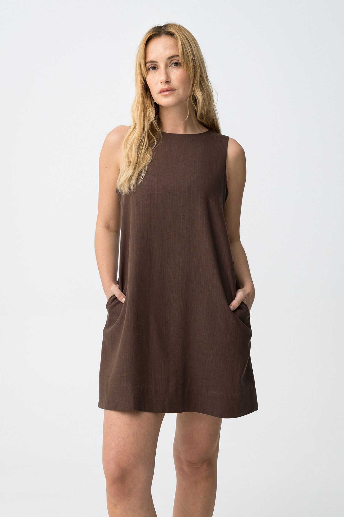 Tiffosi vestido reto mangas