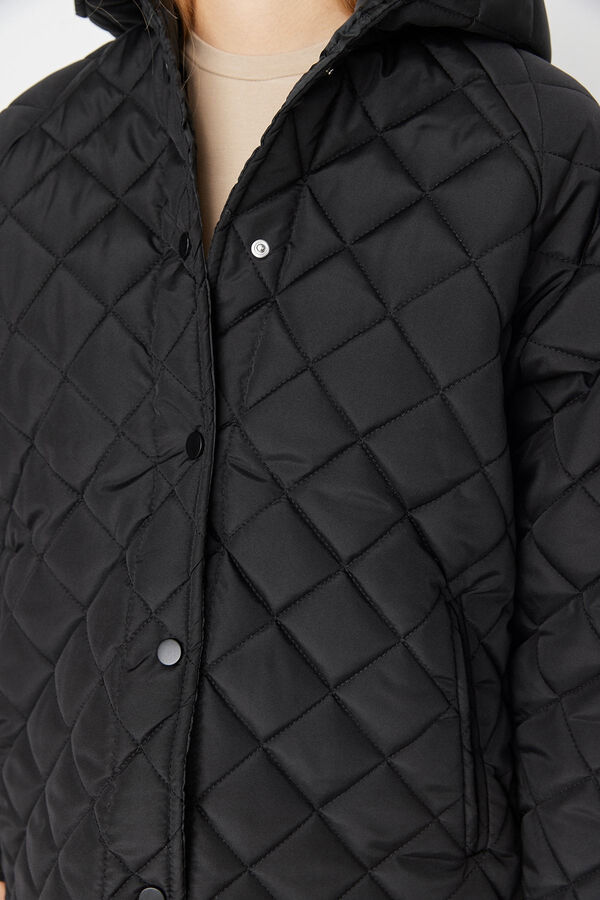 Trendyol Sobretudo acolchoado preto