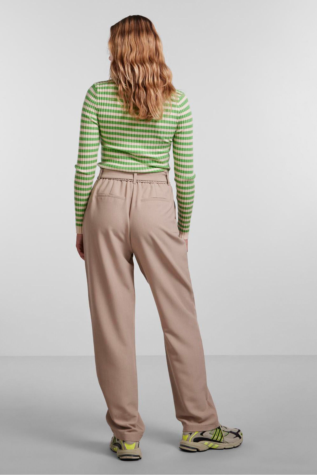 Pieces Pantalon recto de cintura alta