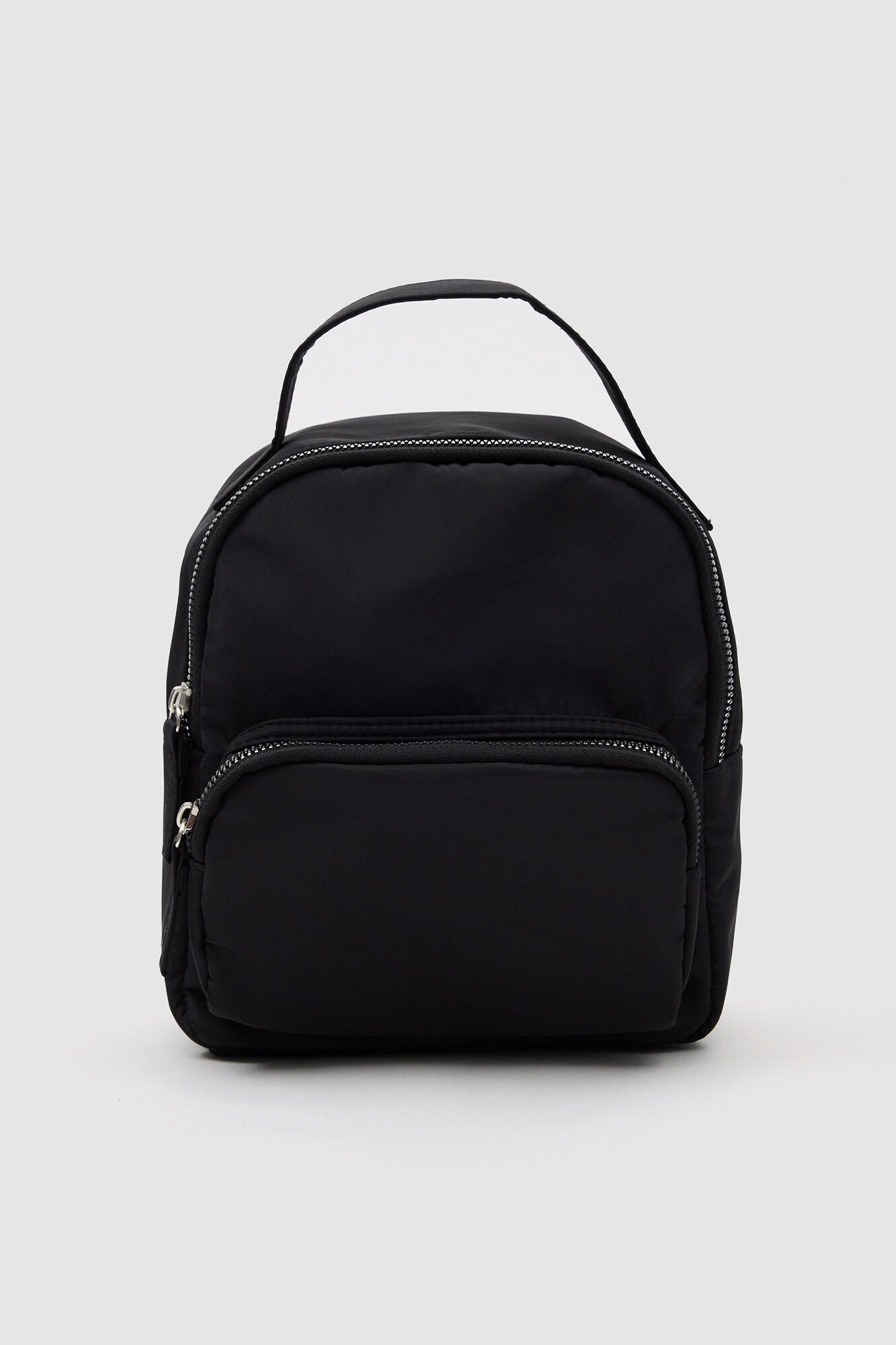 Inside Mochila 21X11X22