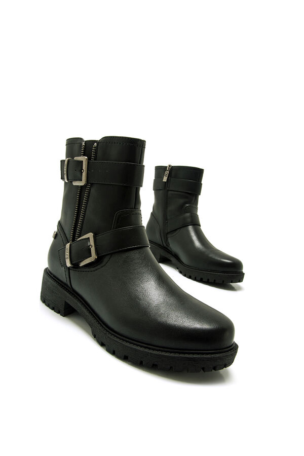 MTNG Bot&iacute;n Campa negro