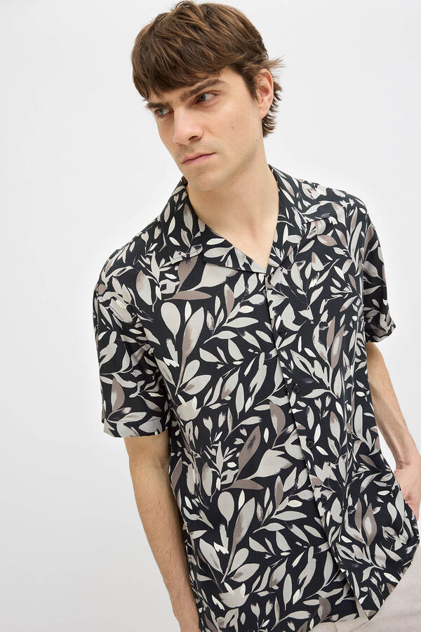 JJ REBEL Camisa de mangas curta com ajuste confortável  preto