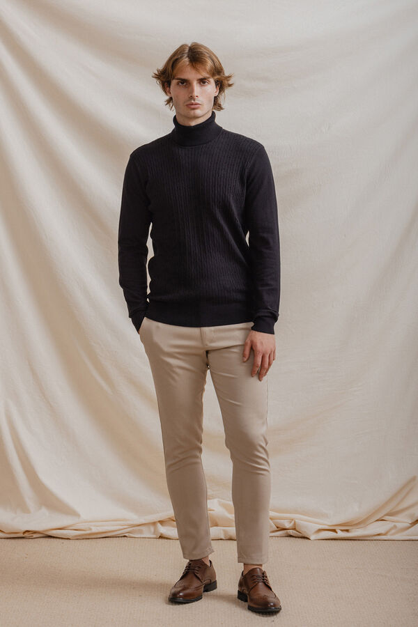 Celopman Jersey Nudos Cuello Vuelto negro