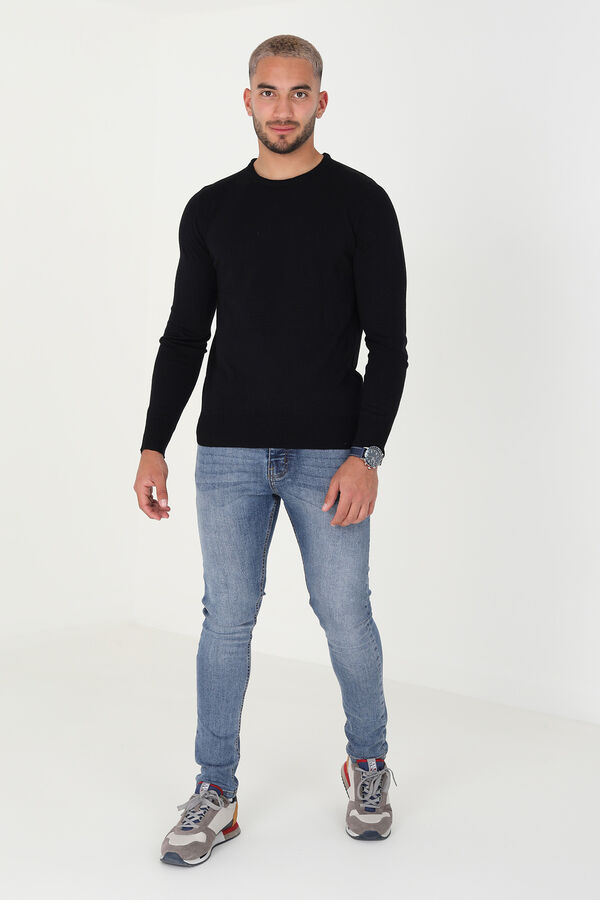 Brave Soul Camisola b&aacute;sica com gola caixa preto