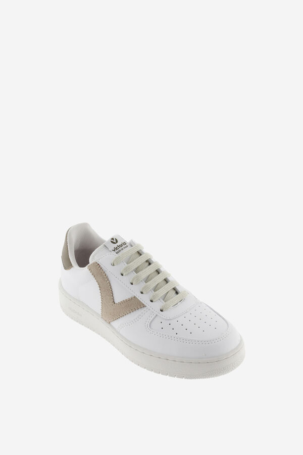 Victoria Zapatillas de efecto piel nude