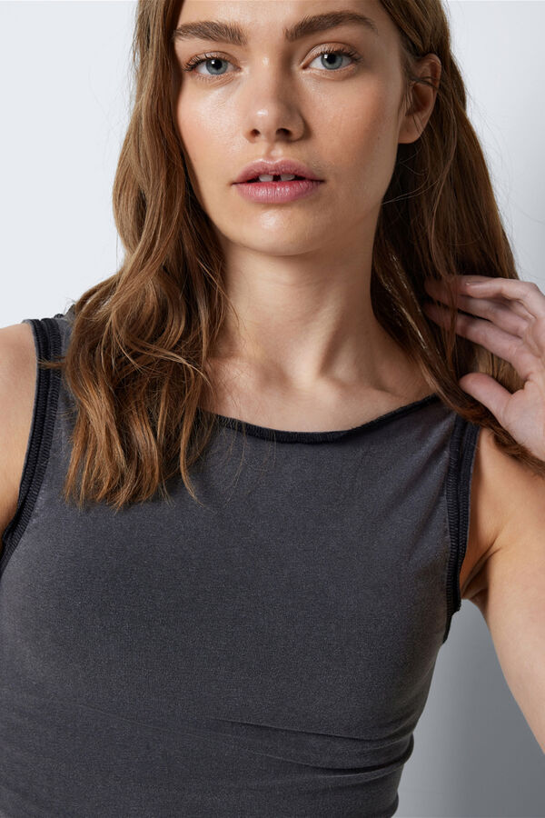 Noisy May T-shirt com detalhe na bainha preto