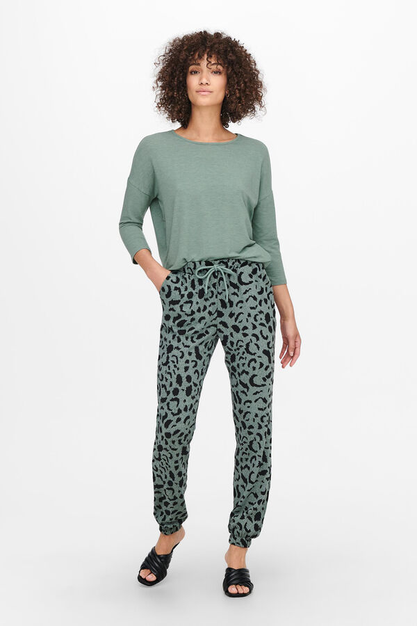 Only Camiseta fluida de manga media verde