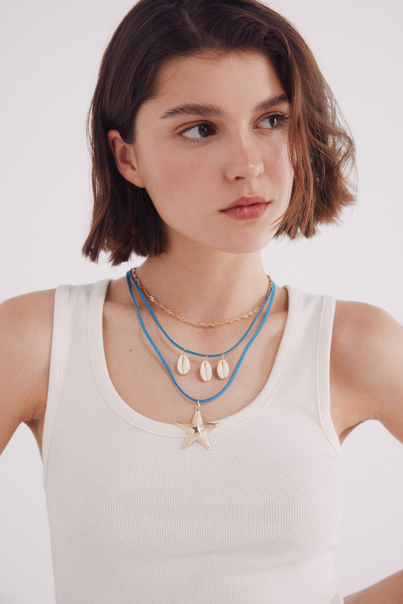 Springfield Colar com m&uacute;ltiplas estrelas e conchas