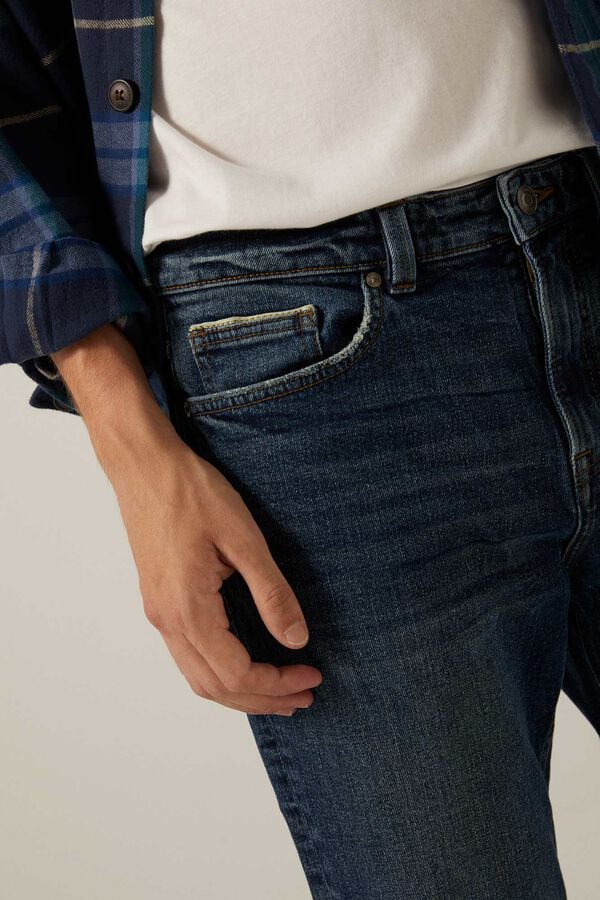 Springfield Jeans comfort slim en knit lavado medio oscuro ensuciado turquesa