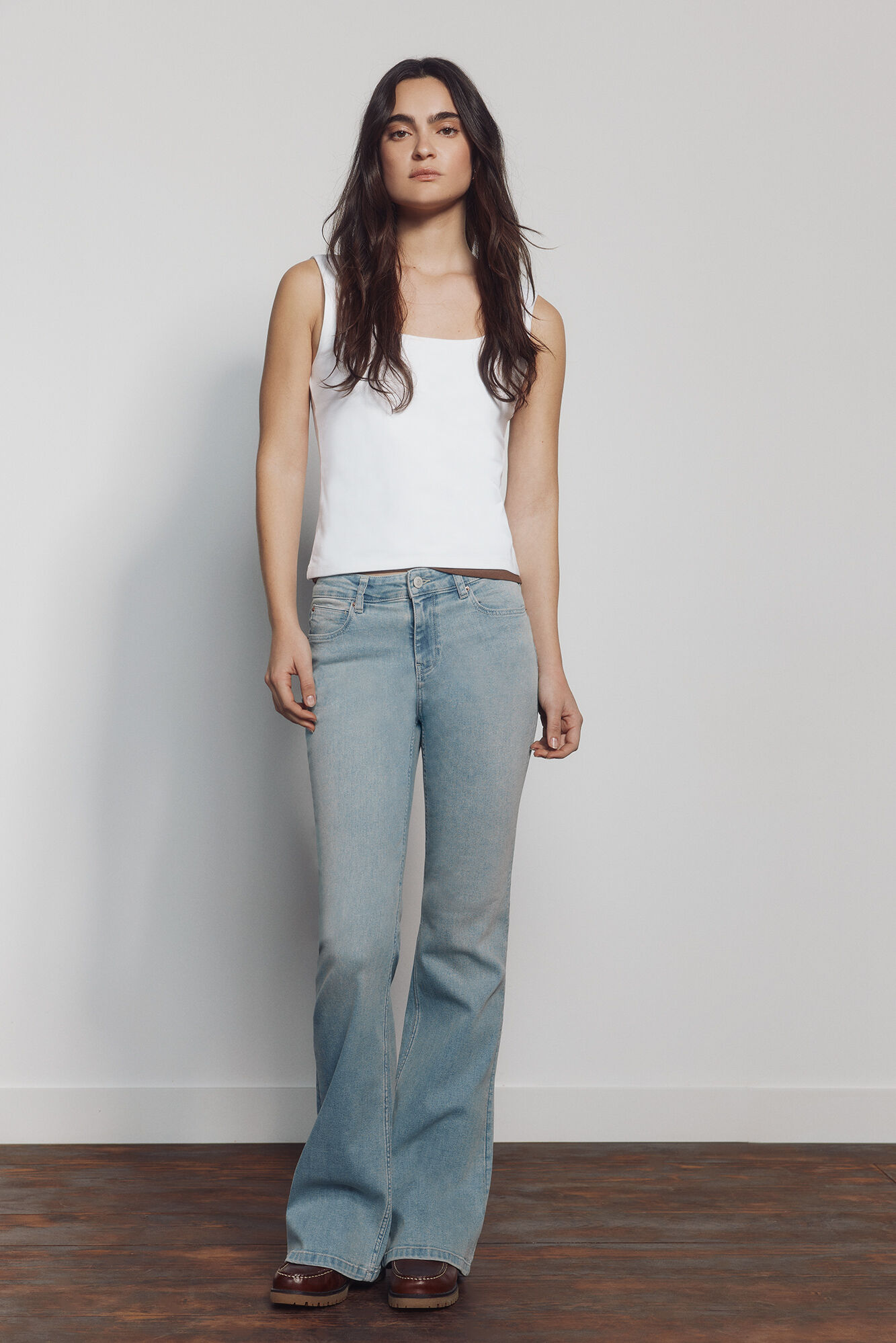 Springfield Jeans cintura m&eacute;dia flare 