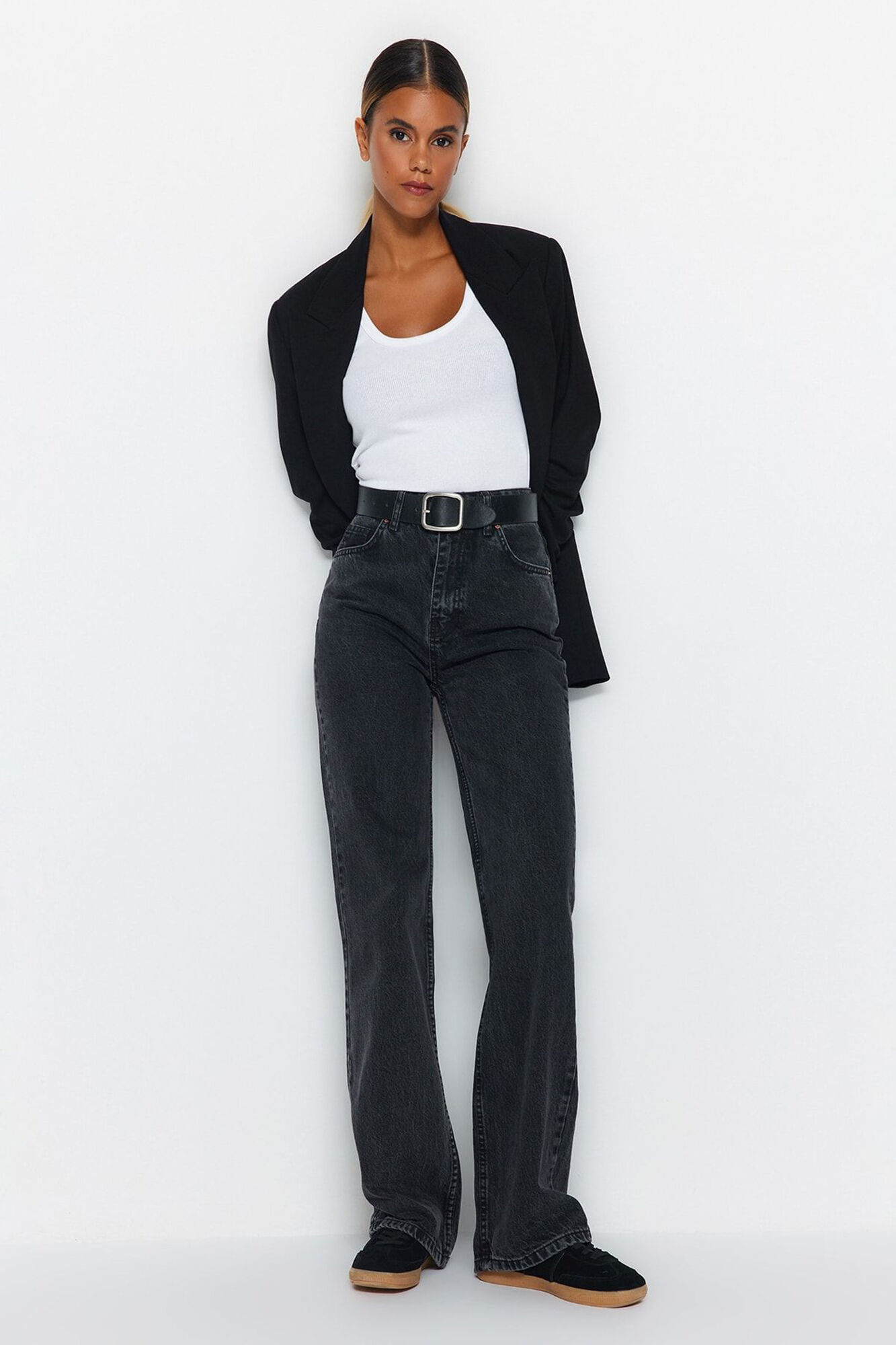 Trendyol Jeans regular de mujer