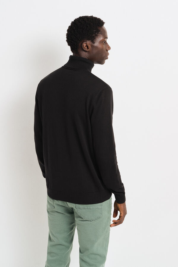 Springfield Jersey b&aacute;sico cuello alto negro