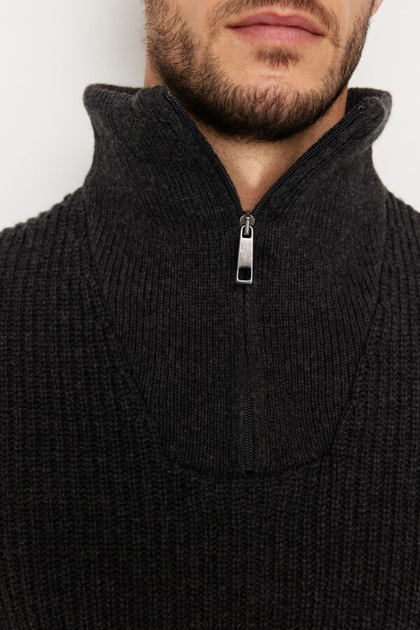 Trendyol Jersey estructura cuello camionero gris