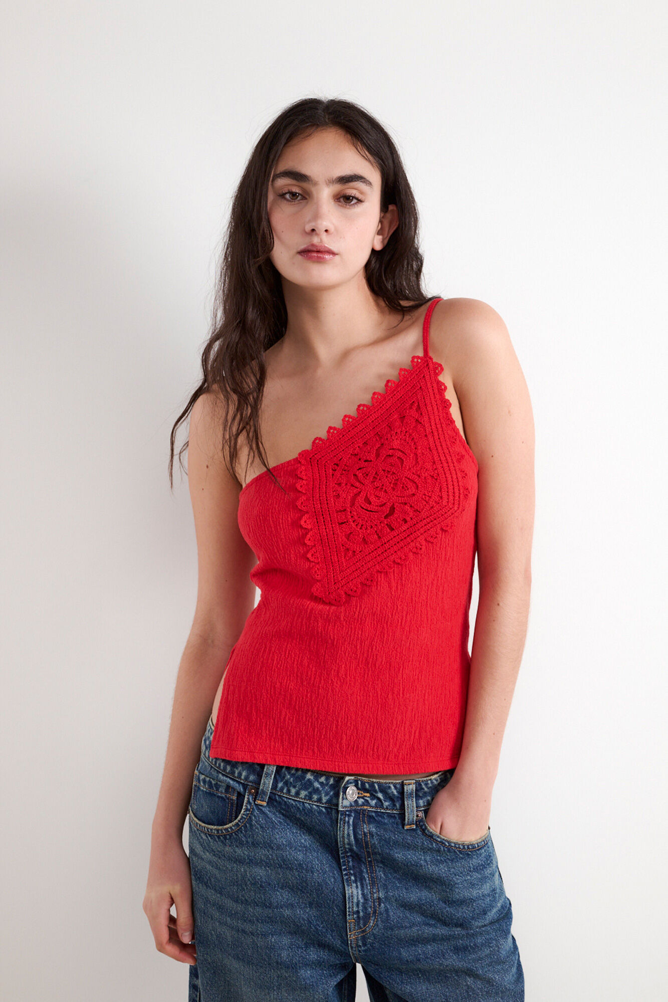 Balmohk Top crochet assim&eacute;trico