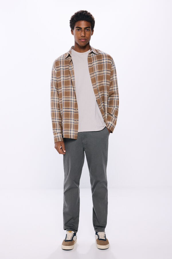 Springfield calças chino coloridas lavadas e relax fit bege