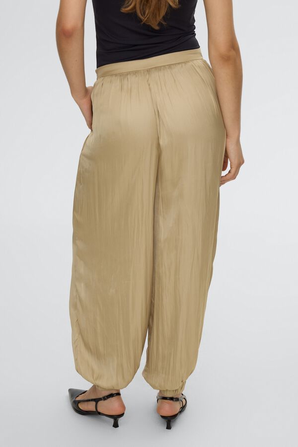 Inside Pantal&oacute;n bombacho satinado beige