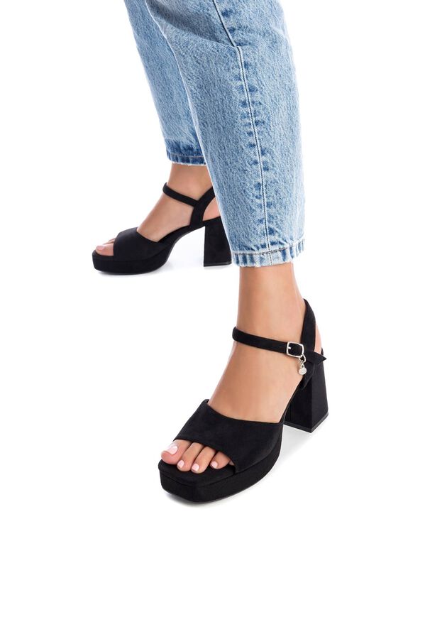 XTI sandalia de mujer antelina negro