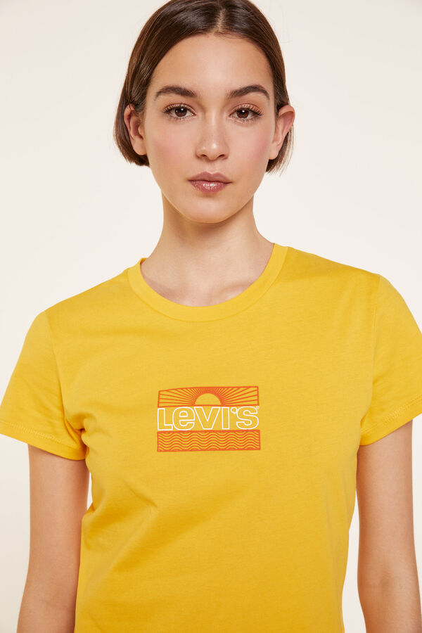 Springfield Camiseta Levis® dorado