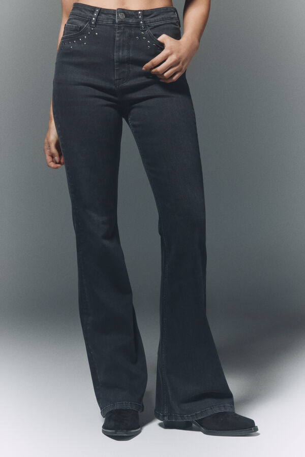 High Spirits Diz Cal&ccedil;a preto