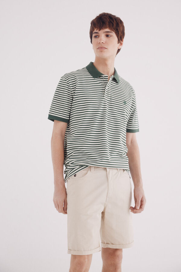 Springfield Bermuda color ligera lavada slim fit beige