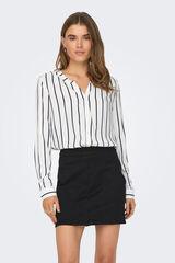 Only Camisa manga larga marfil